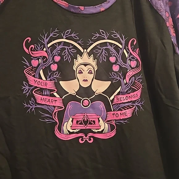Torrid Disney villains tunic shirt size 3x - Picture 2 of 6